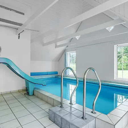 Holiday home Gorgeous In With Sauna